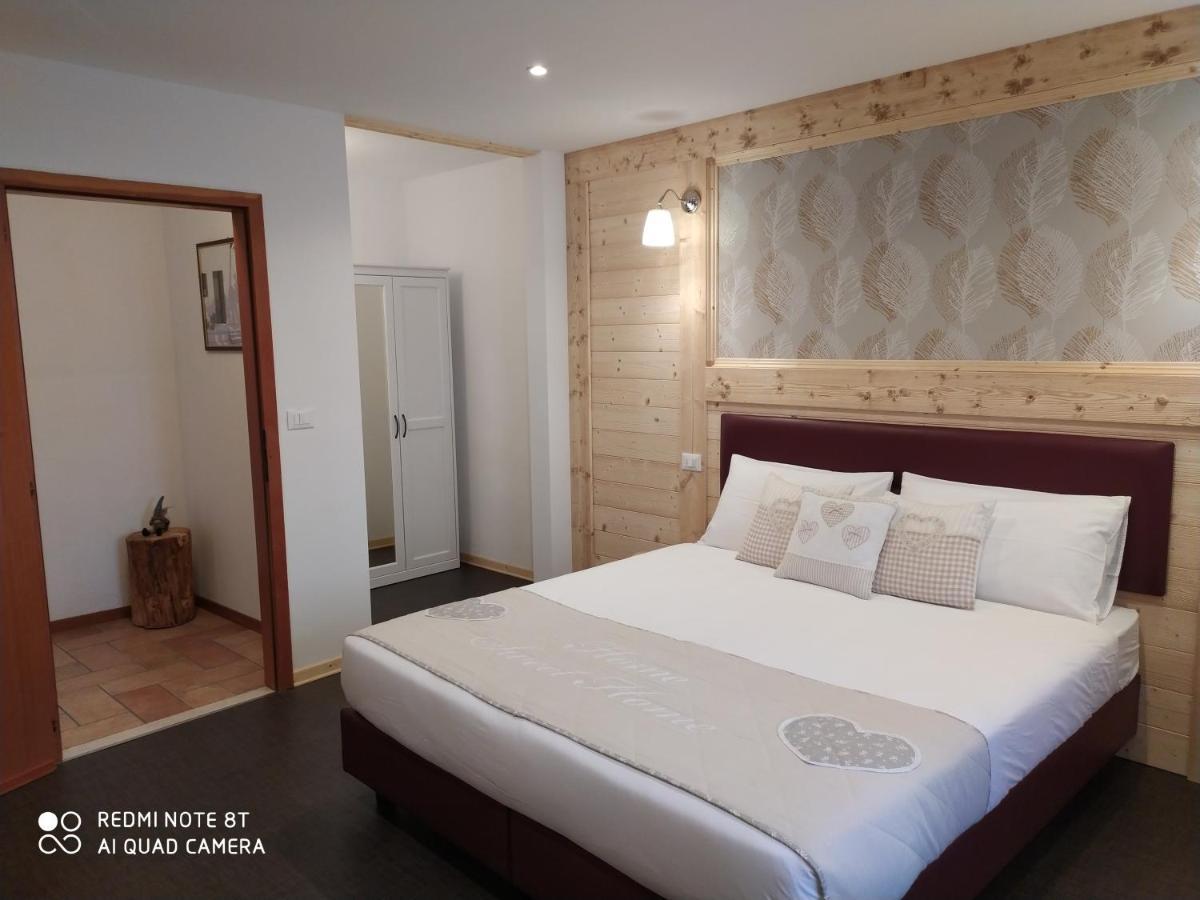 Ledro Lake Suite "Pur" Mezzolago Exteriör bild
